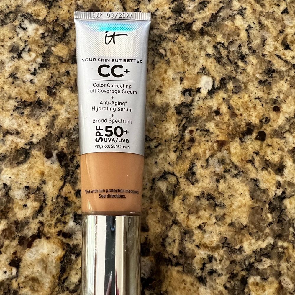 It cosmetics CC cream foundation in tan.